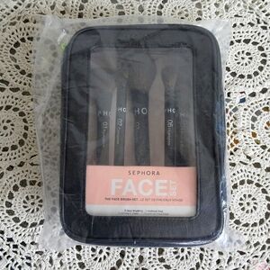 Sephora Face Brush Set with Case NWT